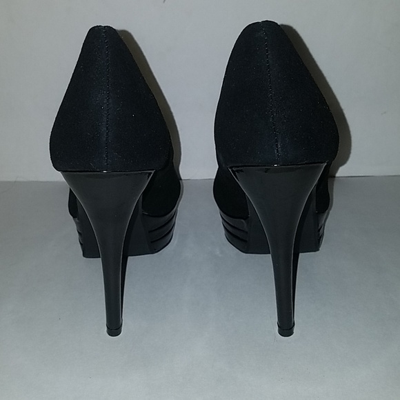 High heels - Picture 2 of 4